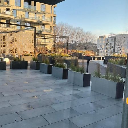 Apartament „Dwie Wieze” Apartman Katowice Kültér fotó